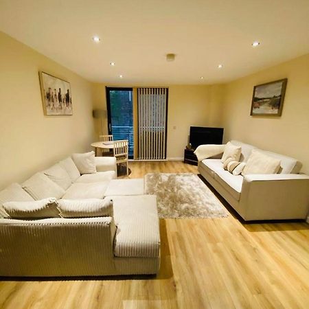 Liverpool City Centre Modern Apartment Fits 6 People Exteriör bild